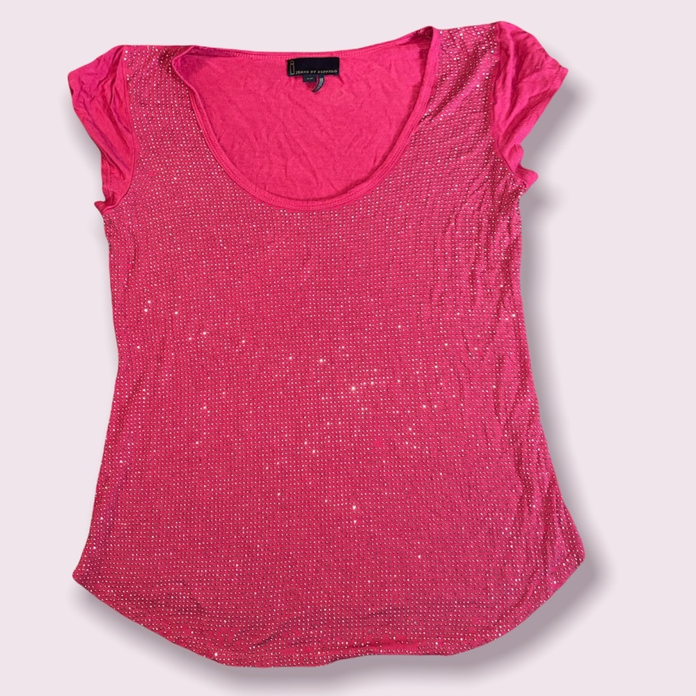 Red sparkle top